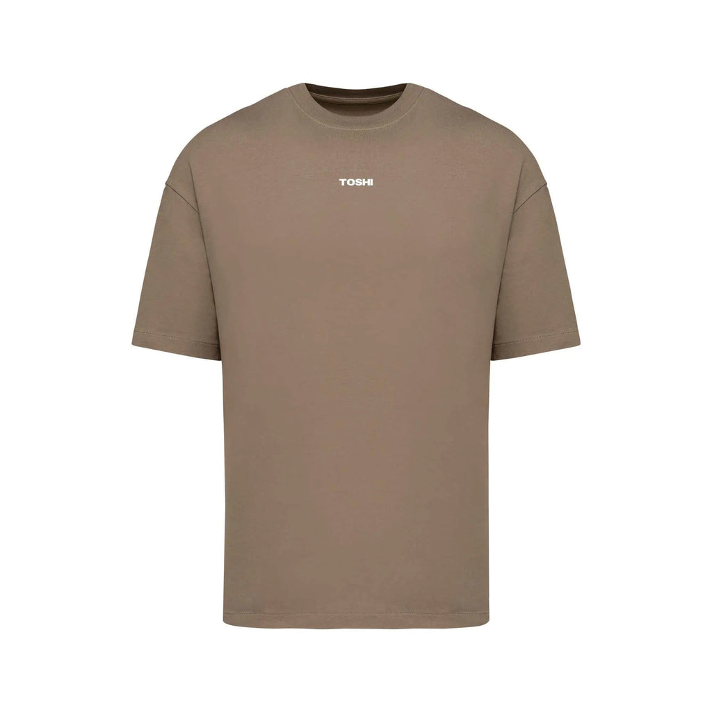 T-shirt oversize driftwood TOSHI pour homme, inspiré de l’univers des mangas et animes, style japonais et streetwear sportif.